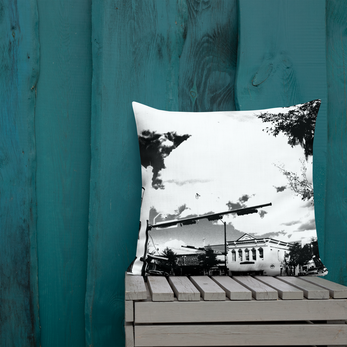 "The Downtowner" Premium Pillow
