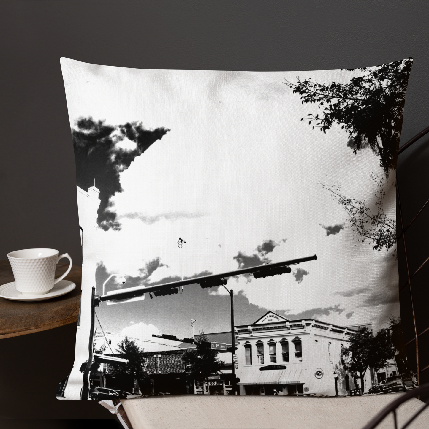 "The Downtowner" Premium Pillow