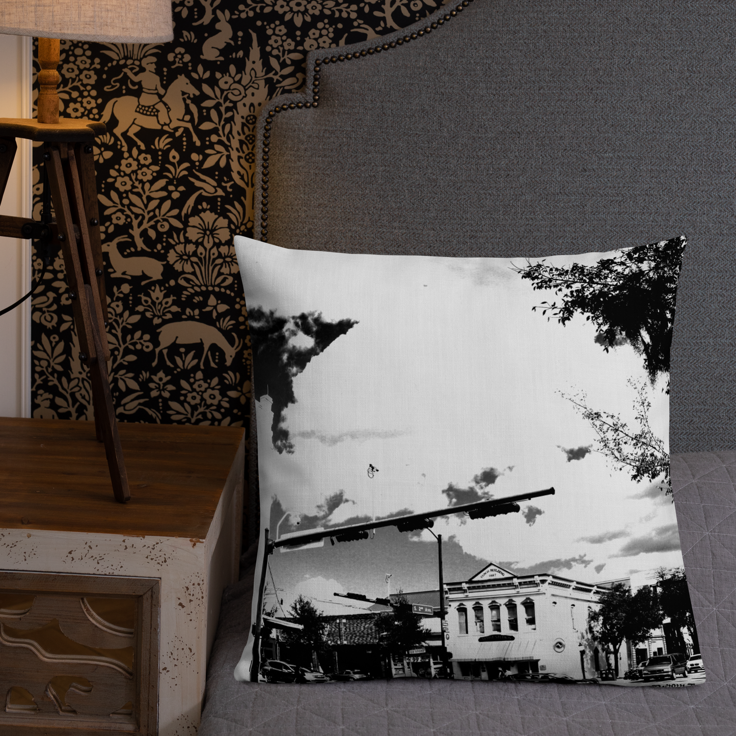 "The Downtowner" Premium Pillow
