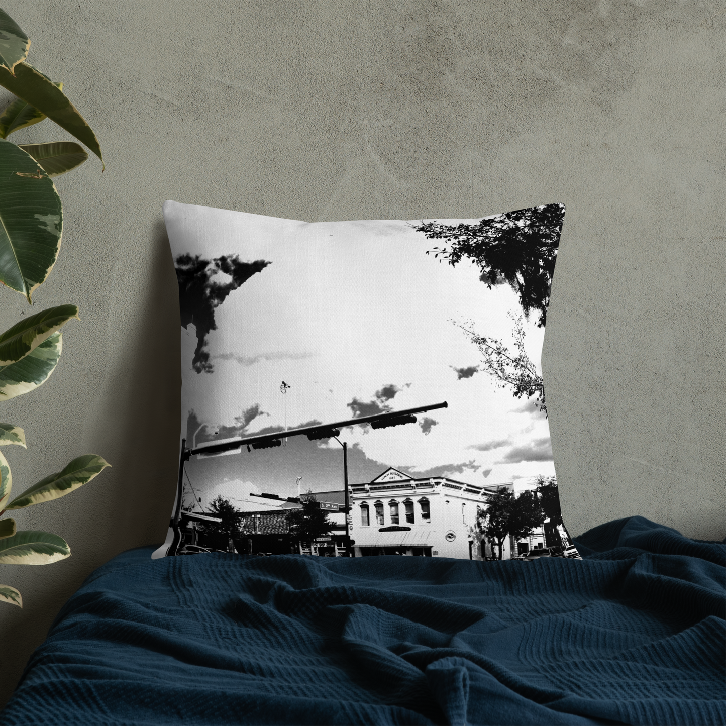 "The Downtowner" Premium Pillow